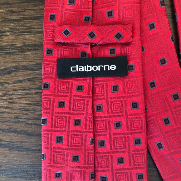 Beautiful Men’s Claiborne Tie. 👔 - Picture 3 of 6
